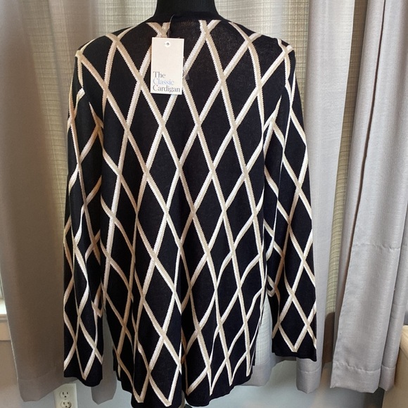 Croft & Barrow Cardigan Sweater Black Beige White Diamond Pattern sz PXL NWT - Picture 4 of 7